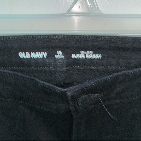 Old Navy Black Skinny Jeans Full-Length - Picture 4 of 4